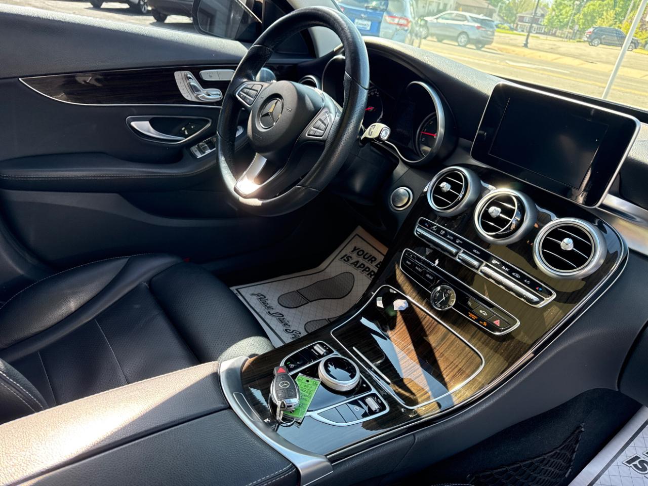Mercedes-Benz C-Class C 300 4MATIC Sedan 2017