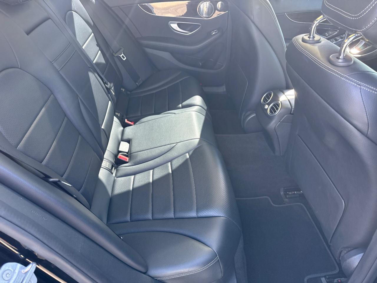 Mercedes-Benz C-Class C 300 4MATIC Sedan 2017