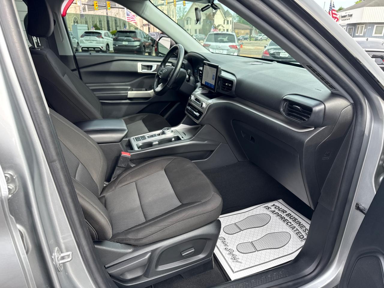 Ford Explorer XLT RWD 2022