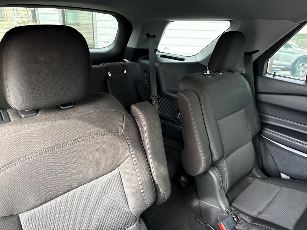 Ford Explorer XLT RWD 2022