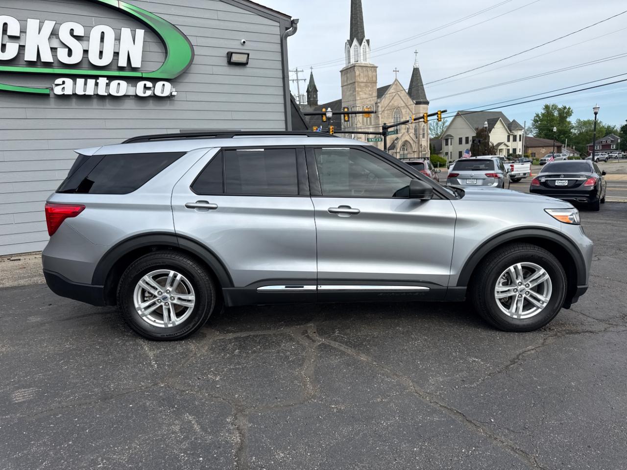 Ford Explorer XLT RWD 2022