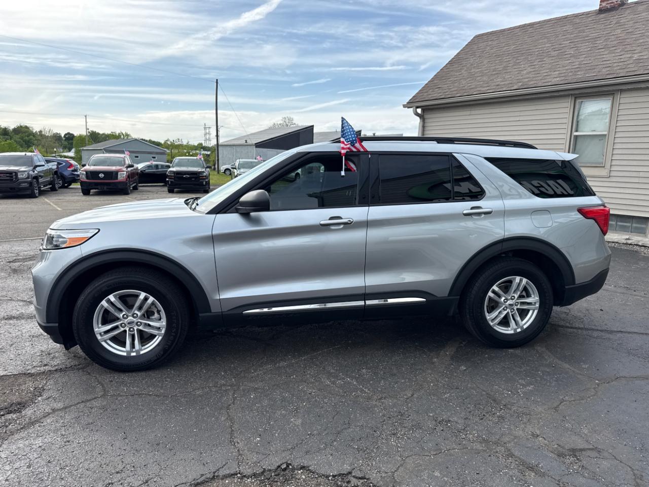 Ford Explorer XLT RWD 2022