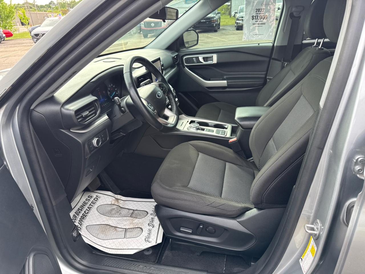 Ford Explorer XLT RWD 2022