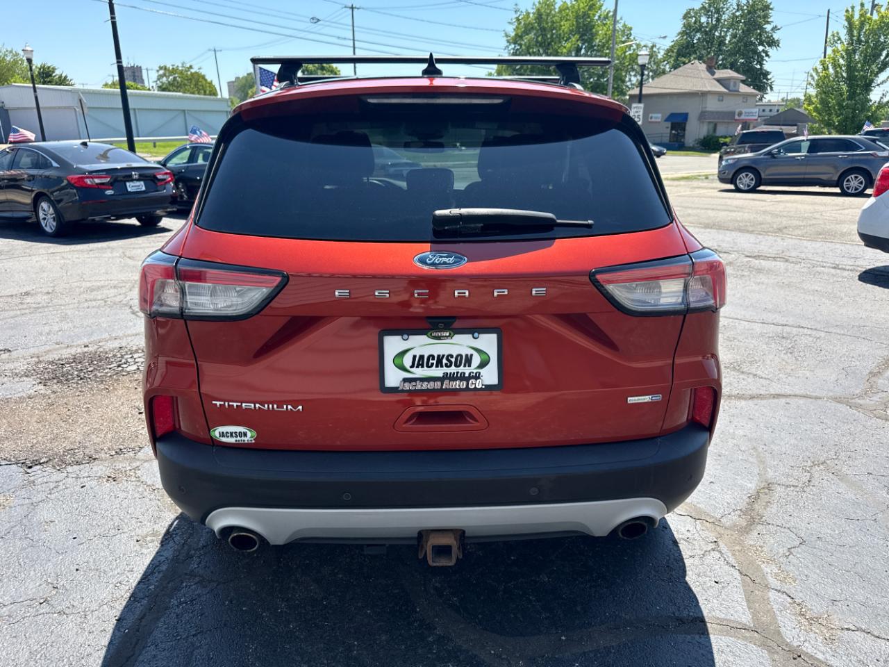 Ford Escape Titanium AWD 2020