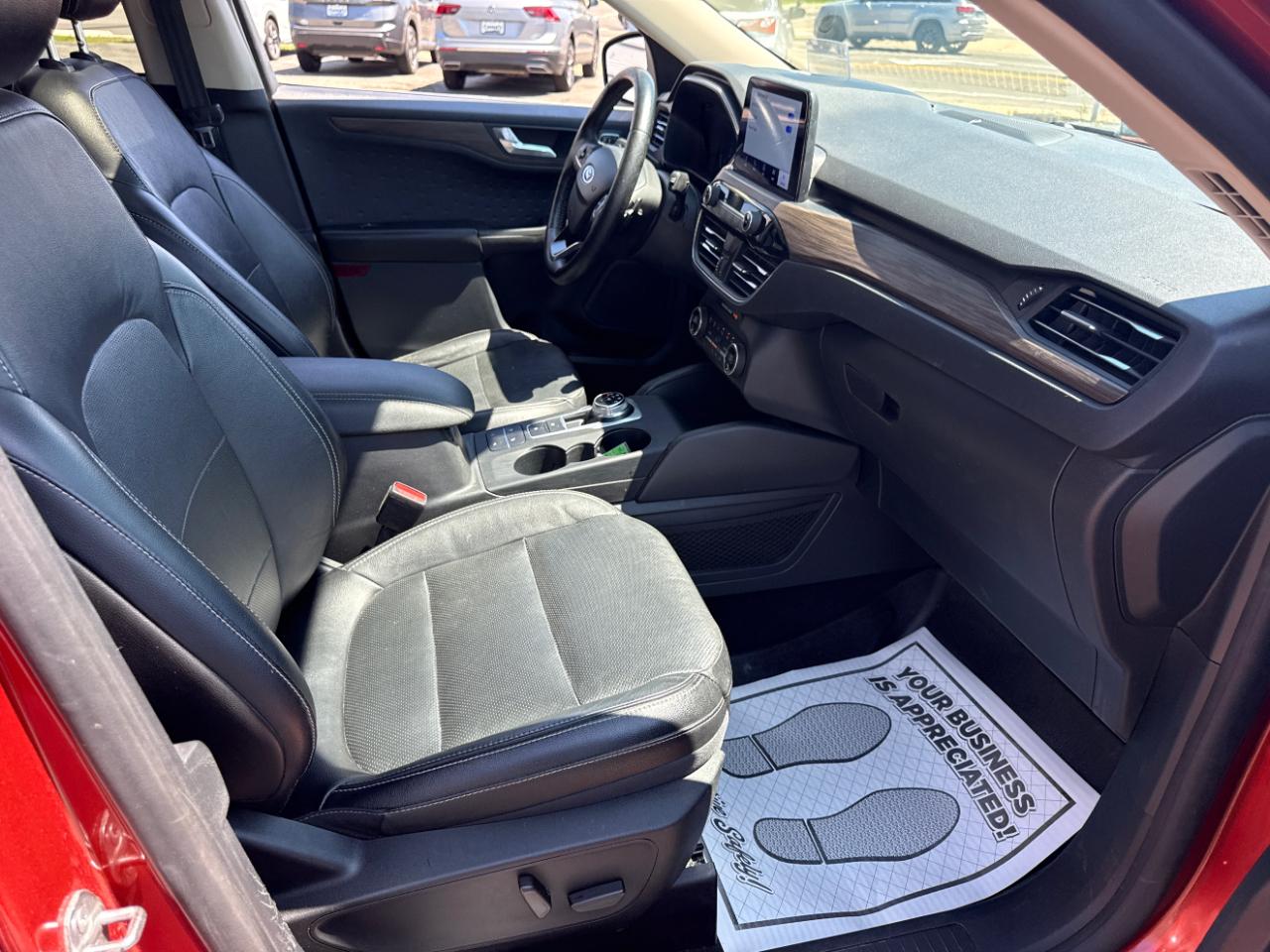 Ford Escape Titanium AWD 2020