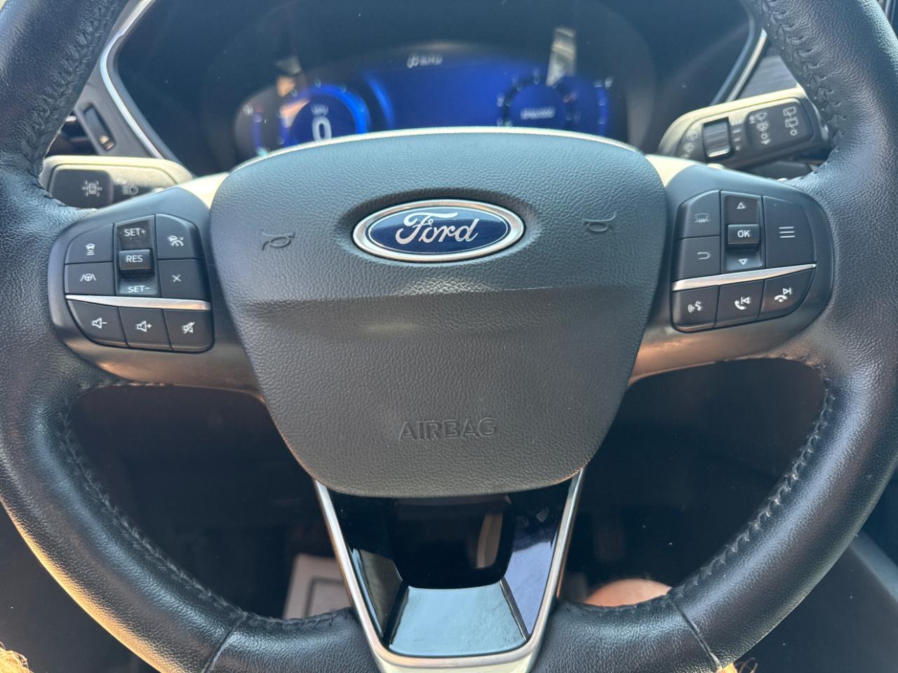 Ford Escape Titanium AWD 2020