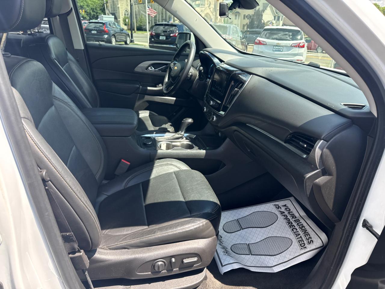 Chevrolet Traverse FWD 4dr LT Leather w/3LT 2019