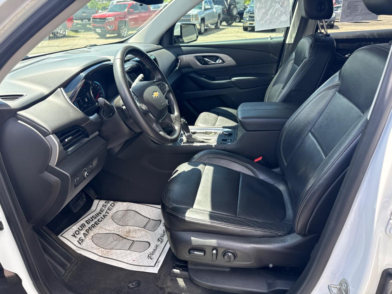 Chevrolet Traverse FWD 4dr LT Leather w/3LT 2019