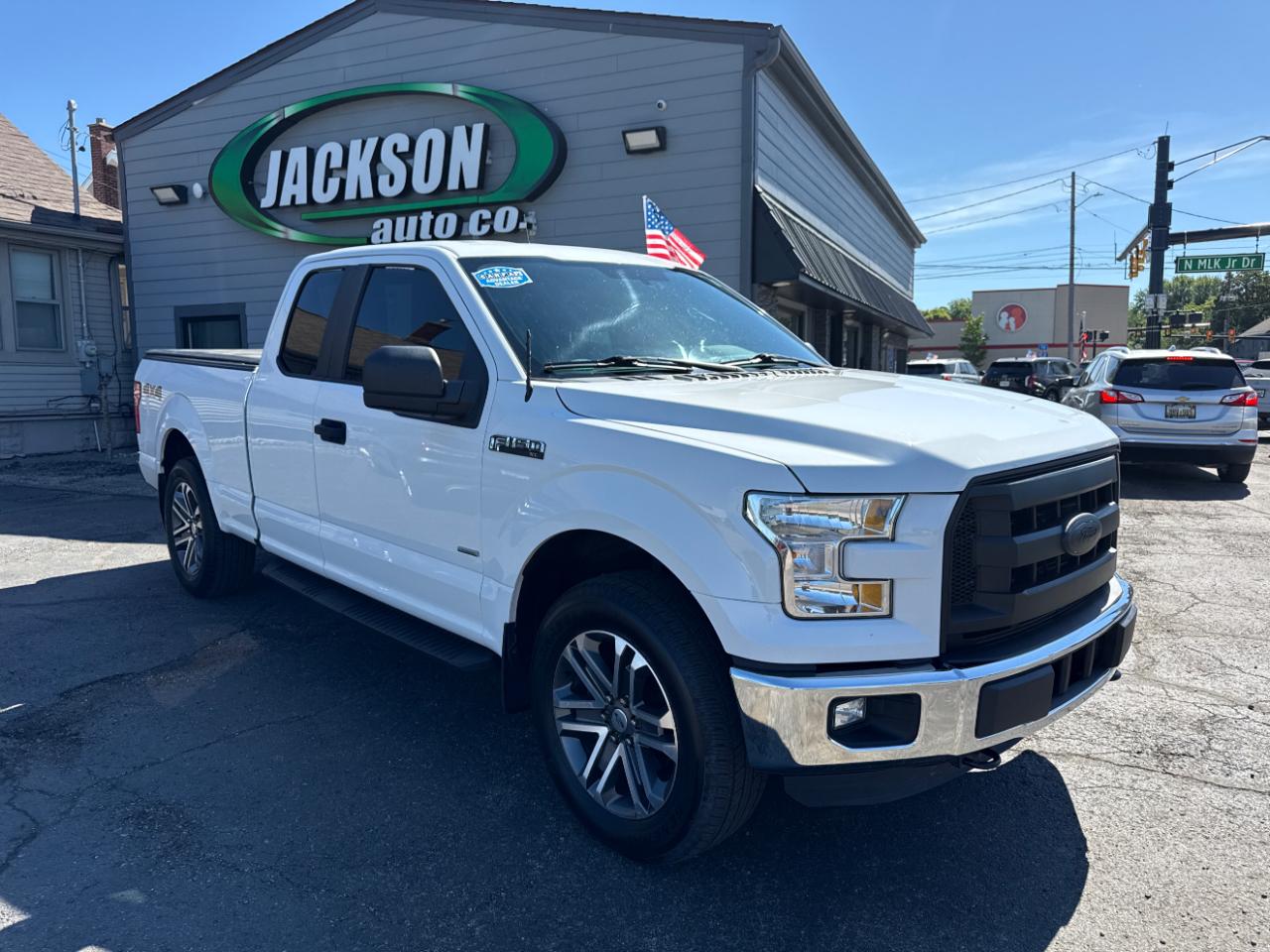 Ford F-150 4WD SuperCab 145" XLT 2015