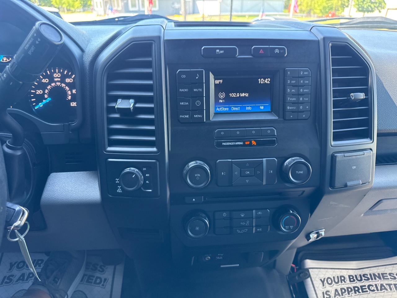 Ford F-150 4WD SuperCab 145" XLT 2015