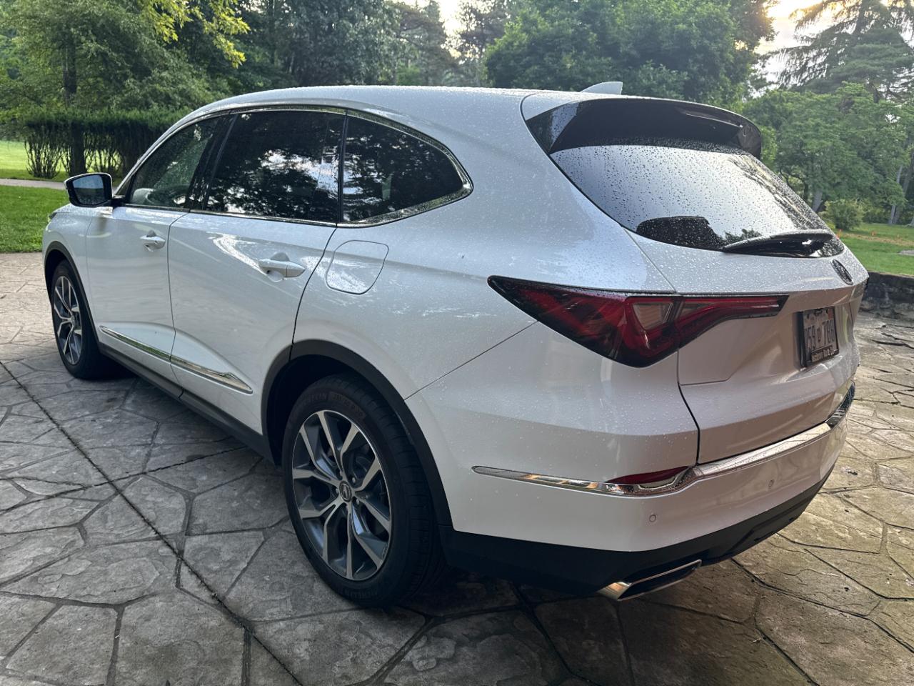 Acura MDX SH-AWD w/Technology Package 2024