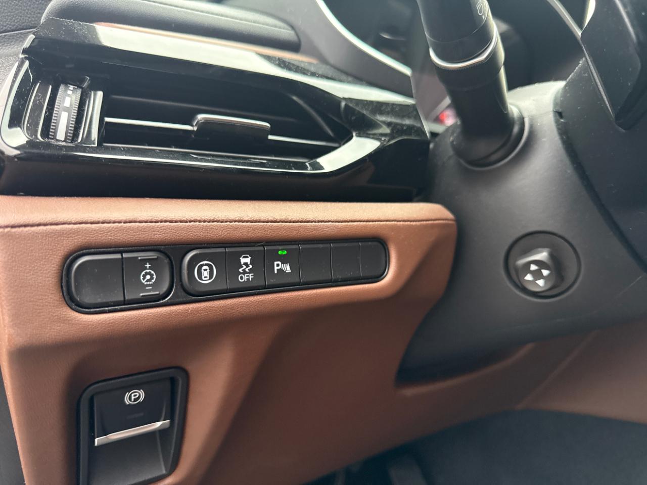 Acura MDX SH-AWD w/Technology Package 2024