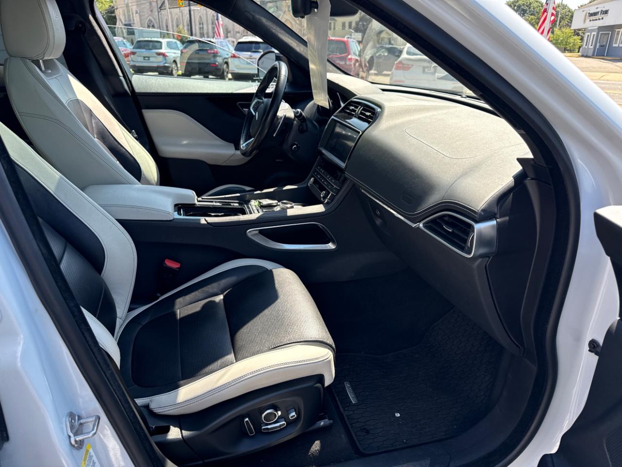 Jaguar F-Pace S AWD 2019