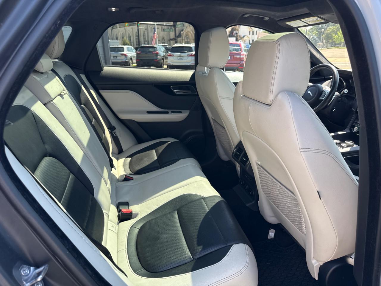 Jaguar F-Pace S AWD 2019