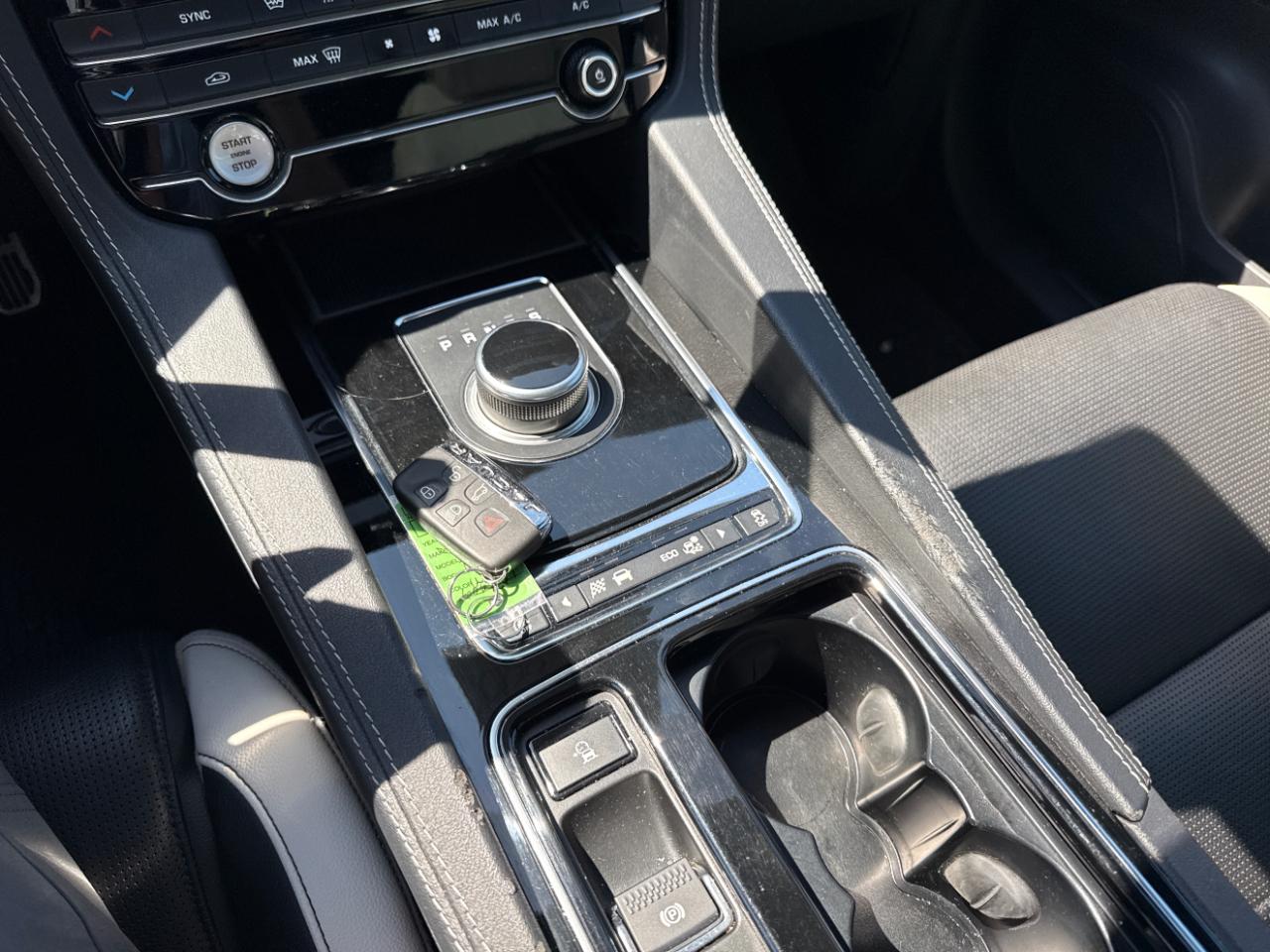 Jaguar F-Pace S AWD 2019