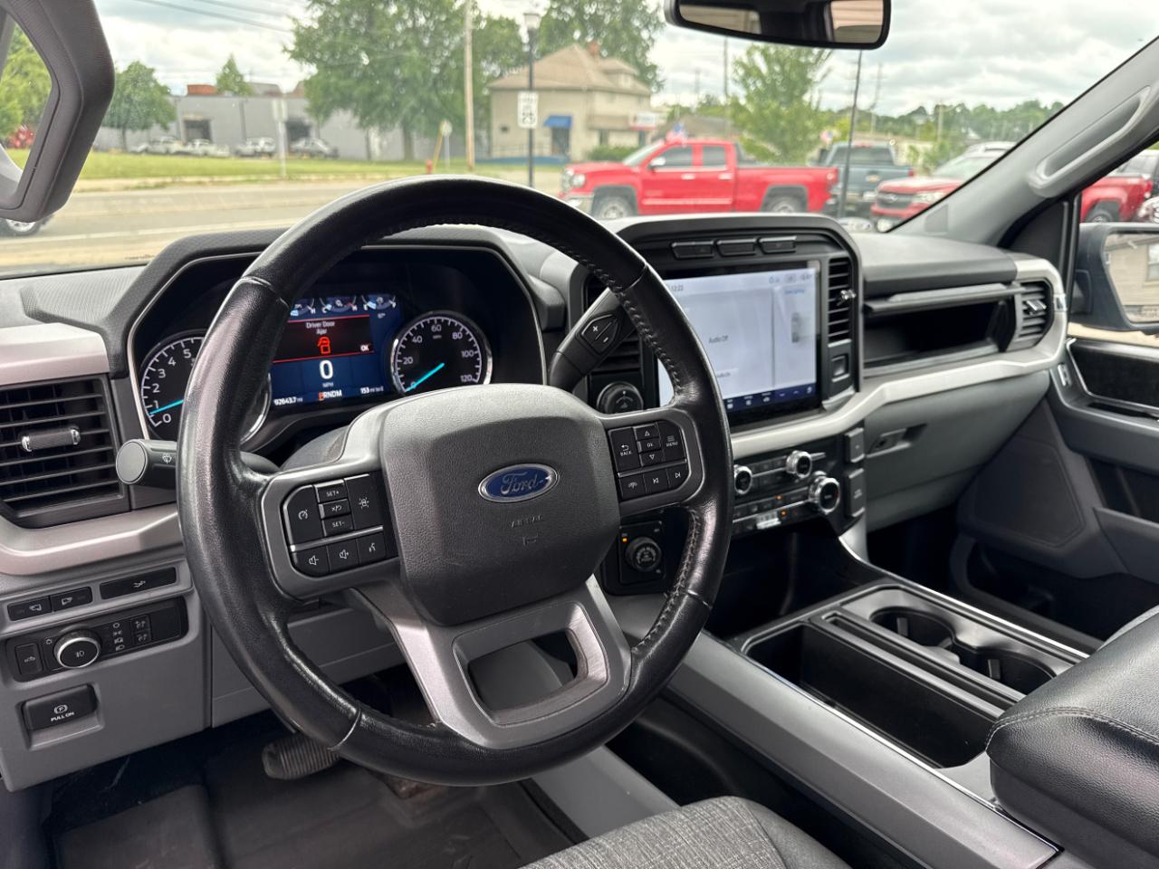 Ford F-150 XLT 4WD SuperCrew 5.5' Box 2022