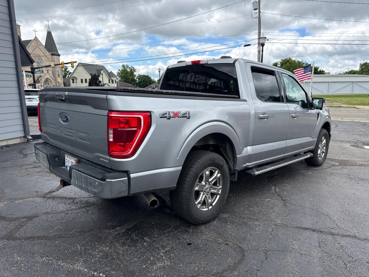Ford F-150 XLT 4WD SuperCrew 5.5' Box 2022