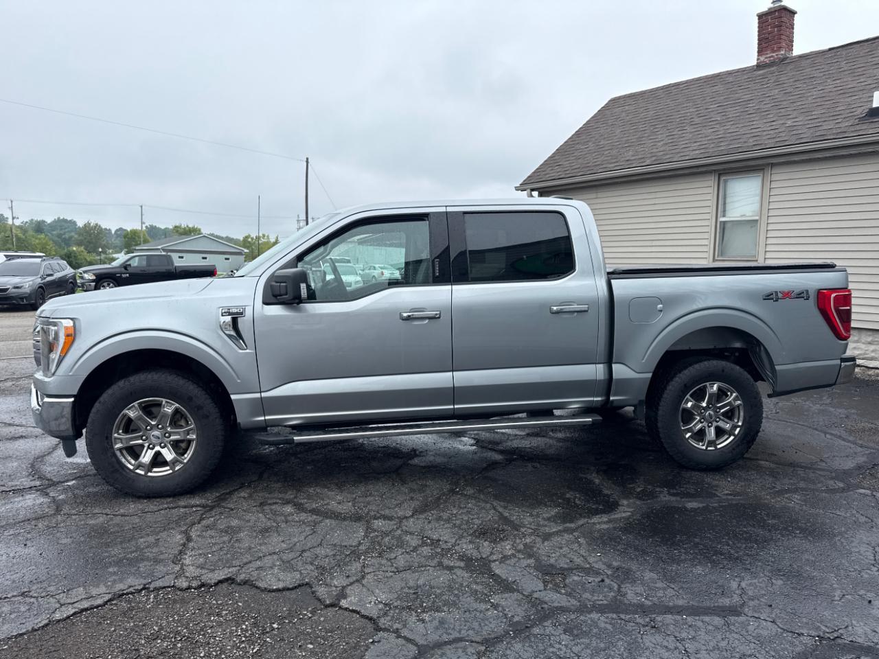 Ford F-150 XLT 4WD SuperCrew 5.5' Box 2022