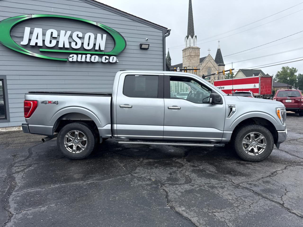 Ford F-150 XLT 4WD SuperCrew 5.5' Box 2022