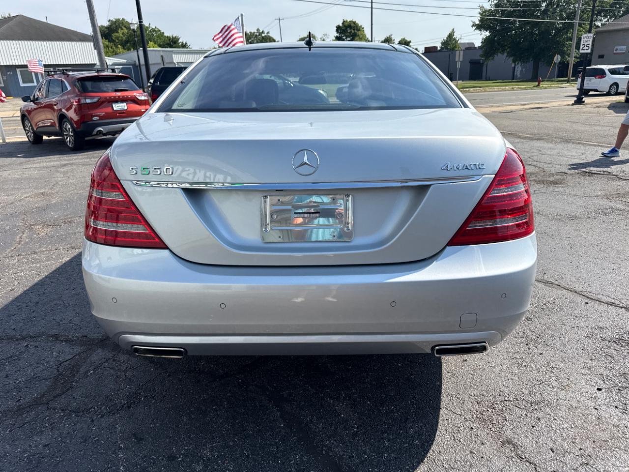 Mercedes-Benz S-Class 4dr Sdn S 550 4MATIC 2013