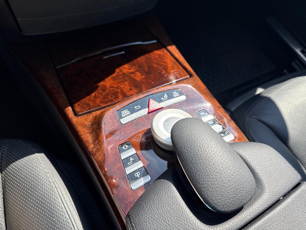 Mercedes-Benz S-Class 4dr Sdn S 550 4MATIC 2013