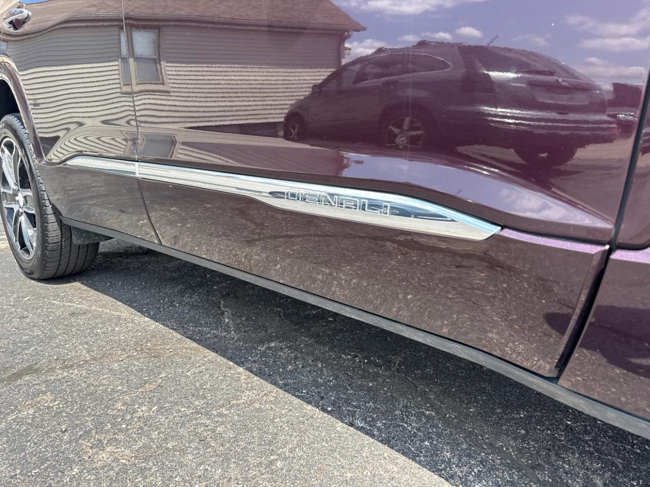 GMC Acadia FWD 4dr Denali 2018