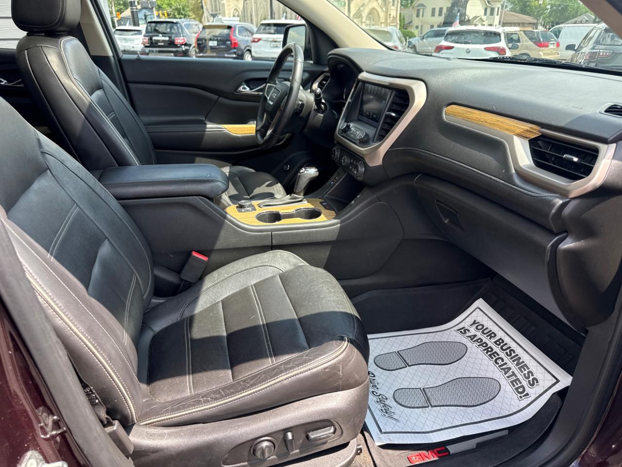 GMC Acadia FWD 4dr Denali 2018