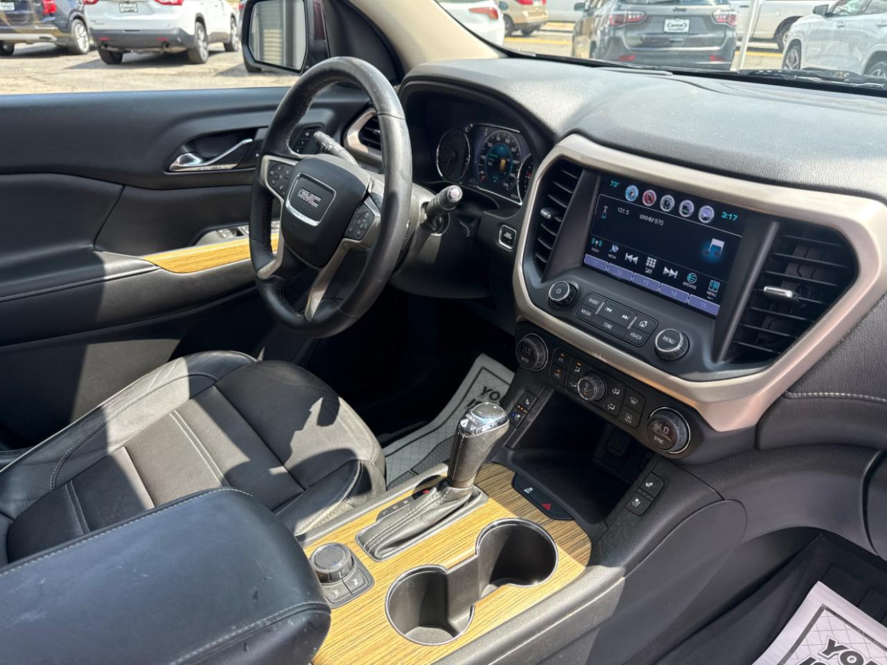 GMC Acadia FWD 4dr Denali 2018