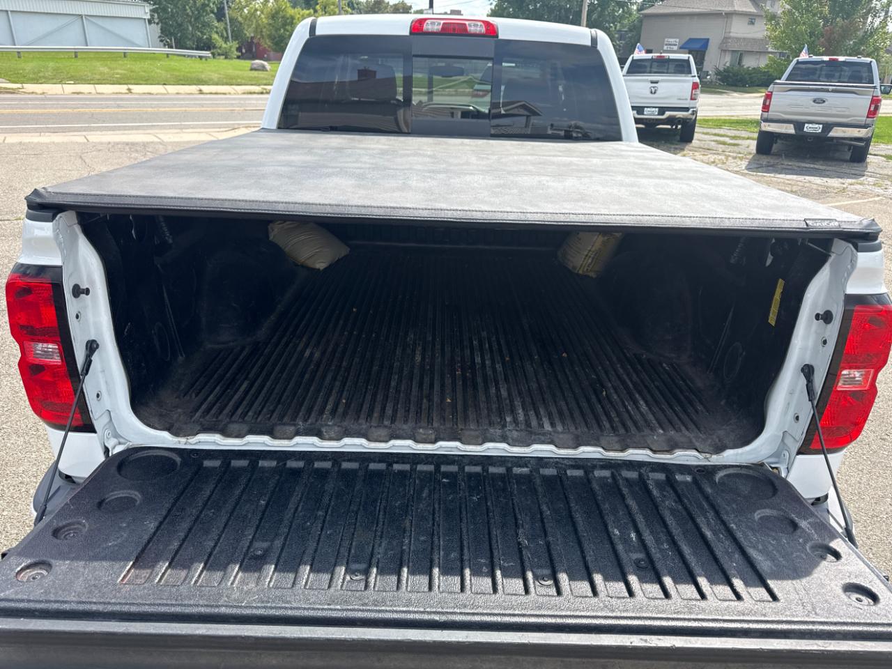 Chevrolet Silverado 1500 4WD Crew Cab 143.5" LT w/2LT 2018