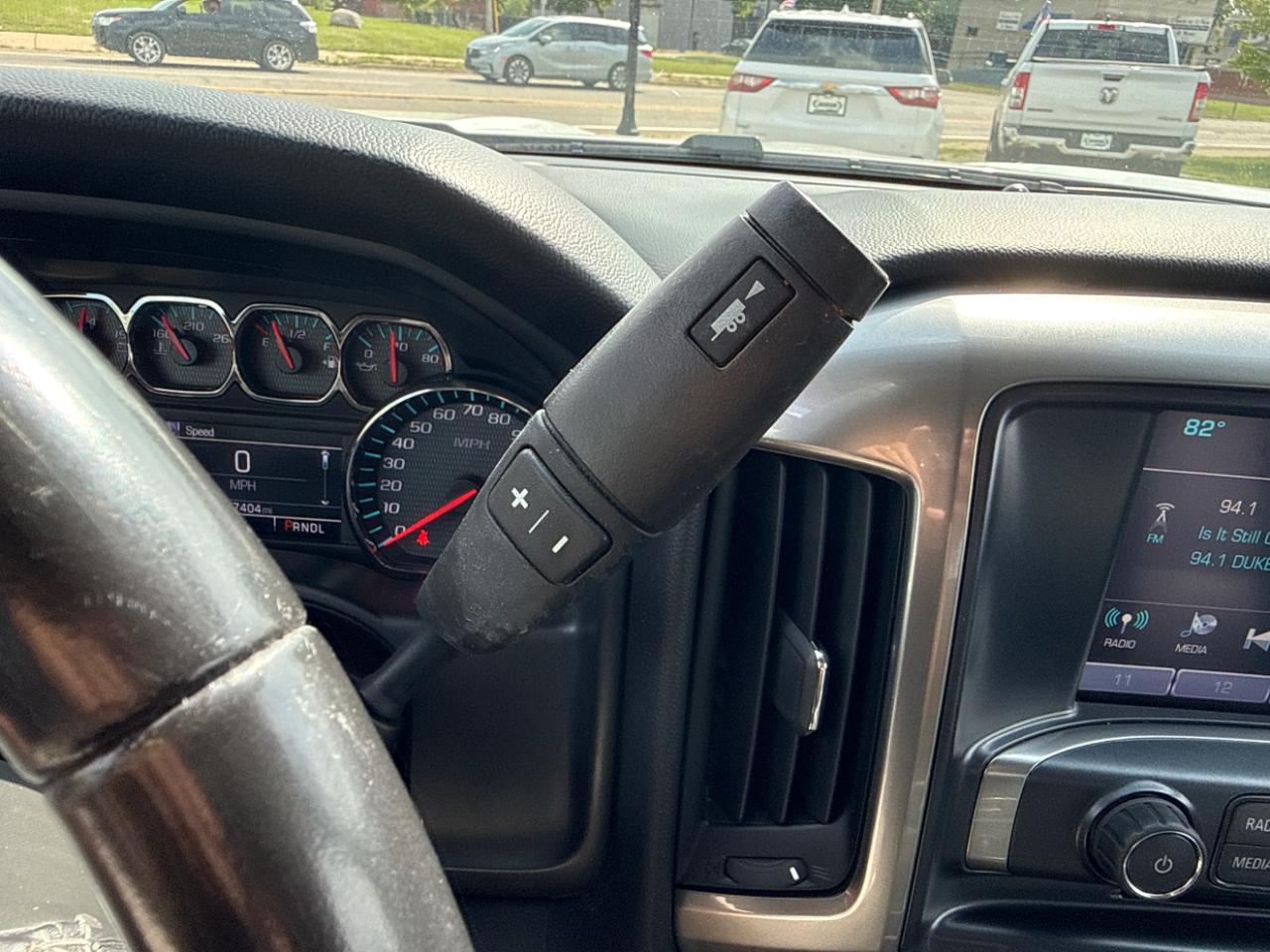 Chevrolet Silverado 1500 4WD Crew Cab 143.5" LT w/2LT 2018