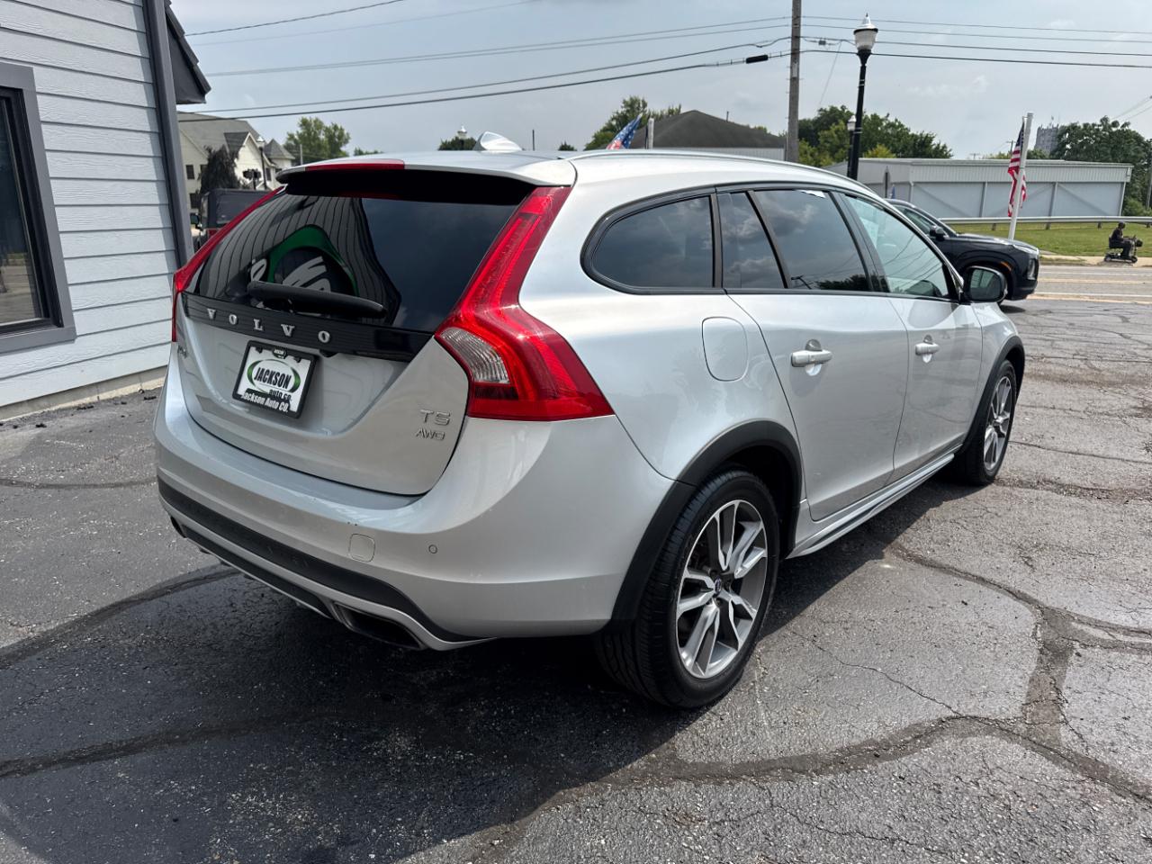Volvo V60 Cross Country 2015.5 4dr Wgn T5 Platinum AWD 2015