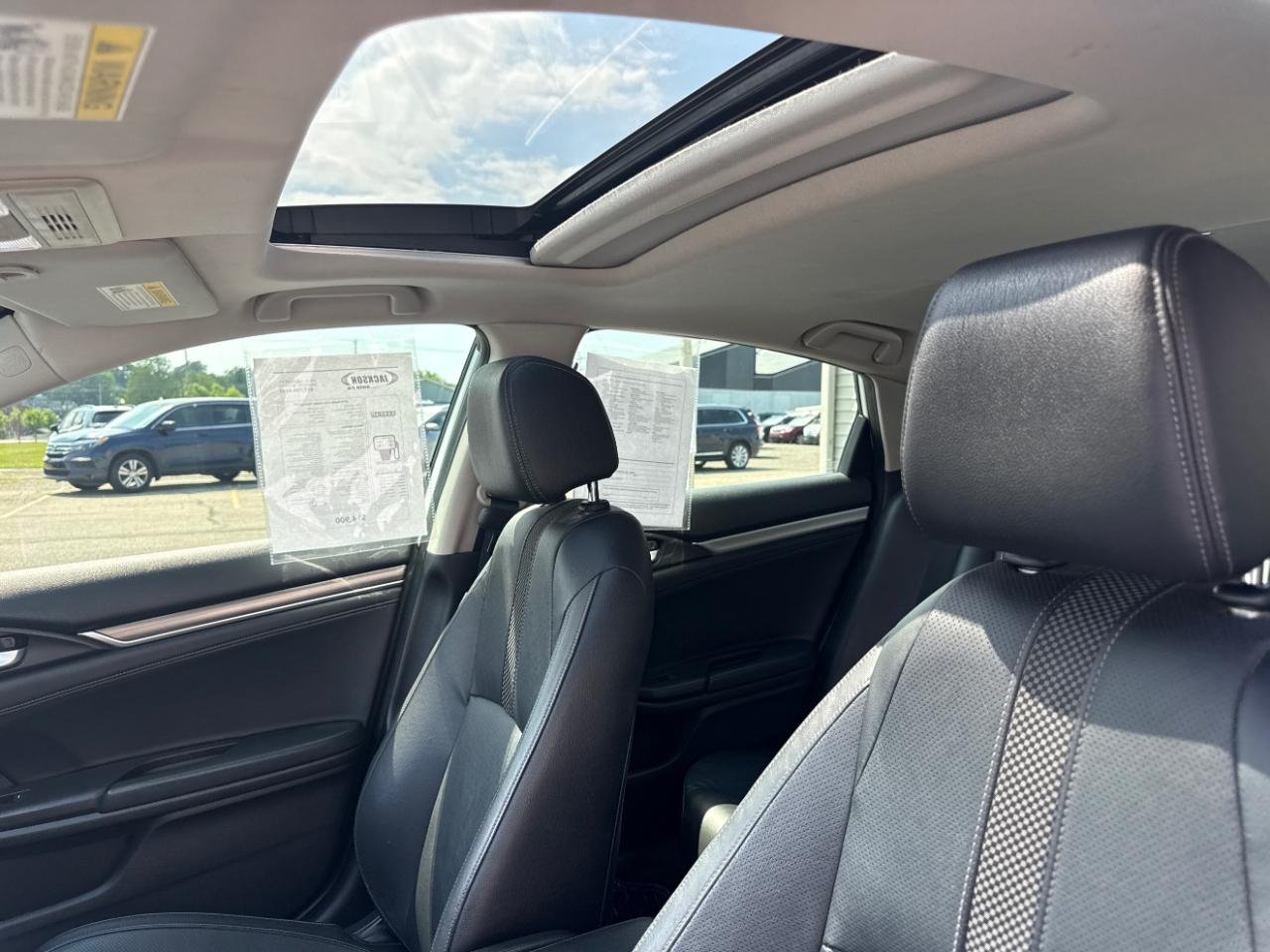 Honda Civic Sedan Touring CVT 2019