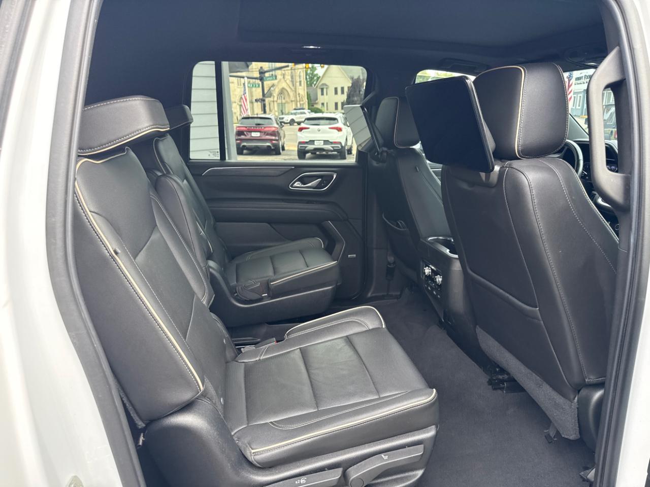 GMC Yukon XL 4WD 4dr SLT 2021