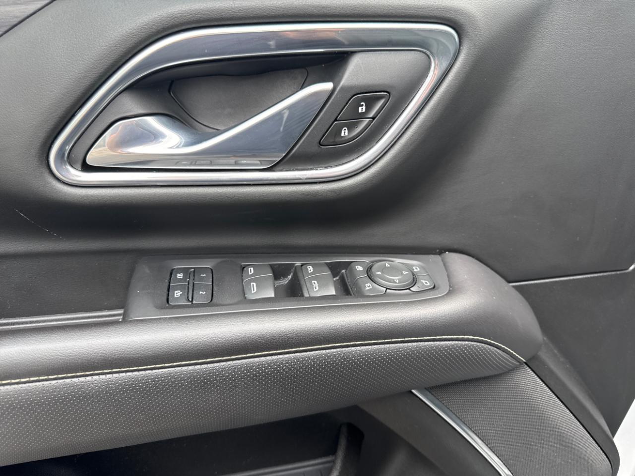 GMC Yukon XL 4WD 4dr SLT 2021