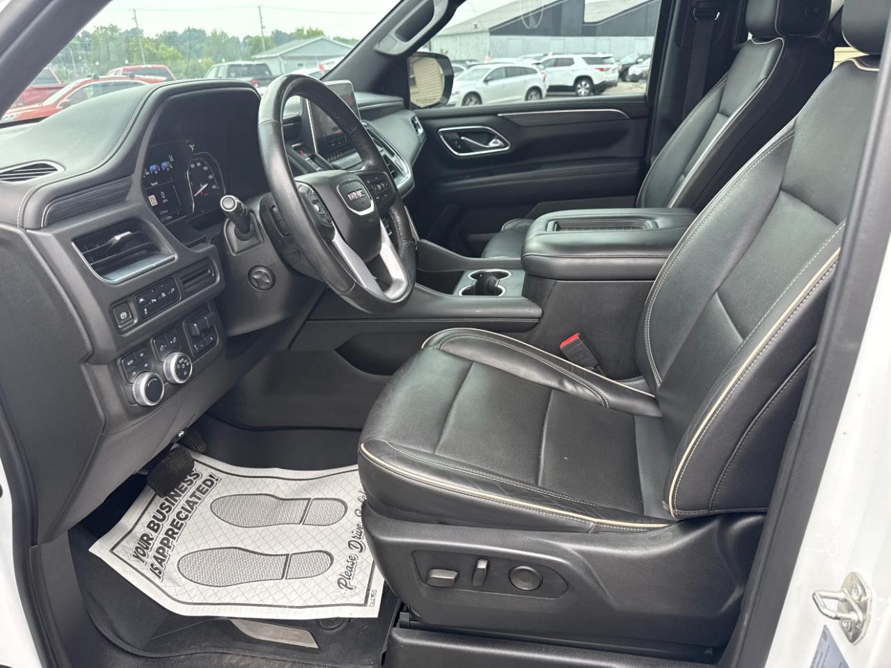 GMC Yukon XL 4WD 4dr SLT 2021