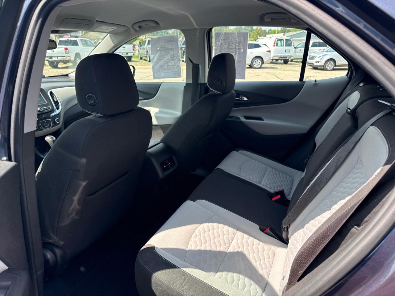 Chevrolet Equinox FWD 4dr LS w/1LS 2018