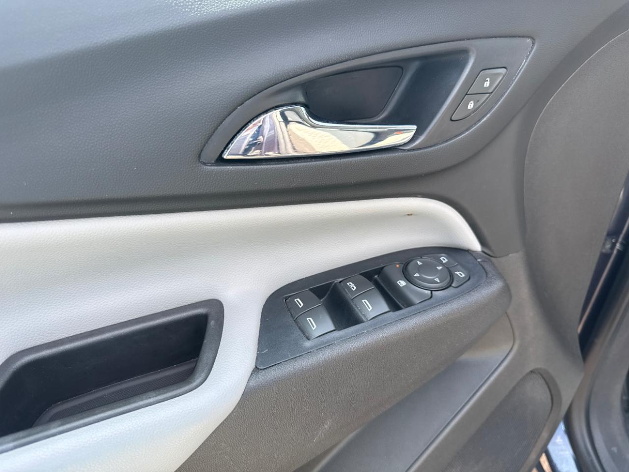 Chevrolet Equinox FWD 4dr LS w/1LS 2018