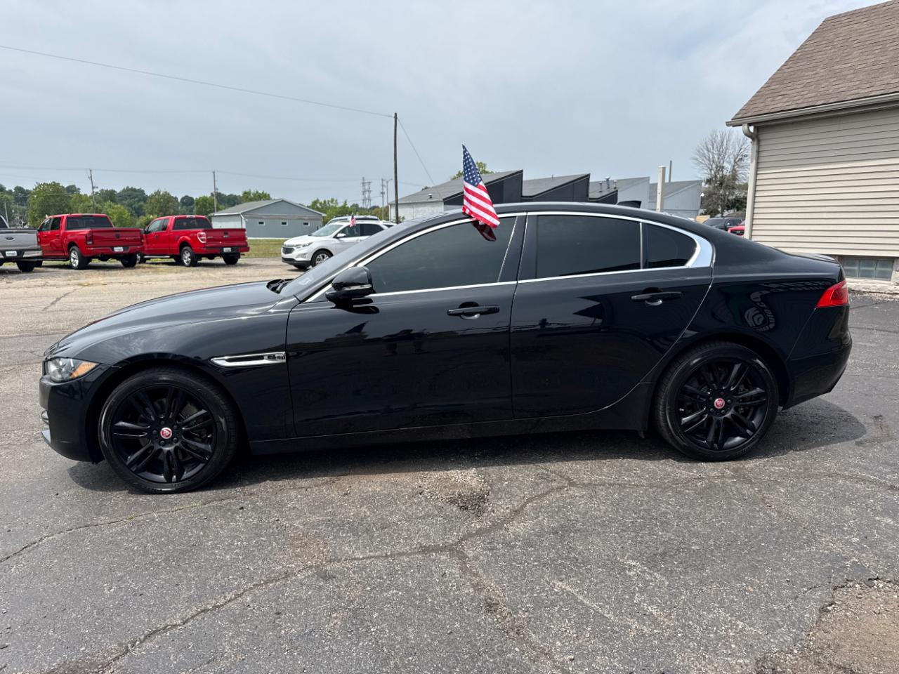 Jaguar XE 25t Premium AWD 2019