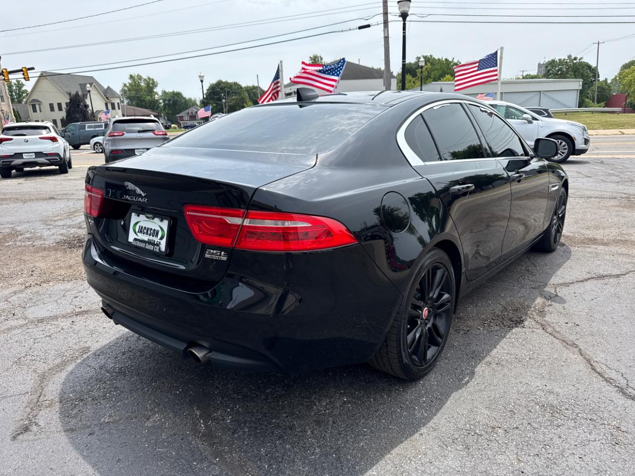Jaguar XE 25t Premium AWD 2019