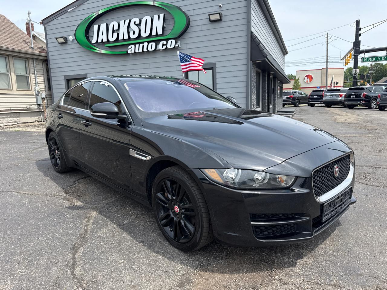 Jaguar XE 25t Premium AWD 2019