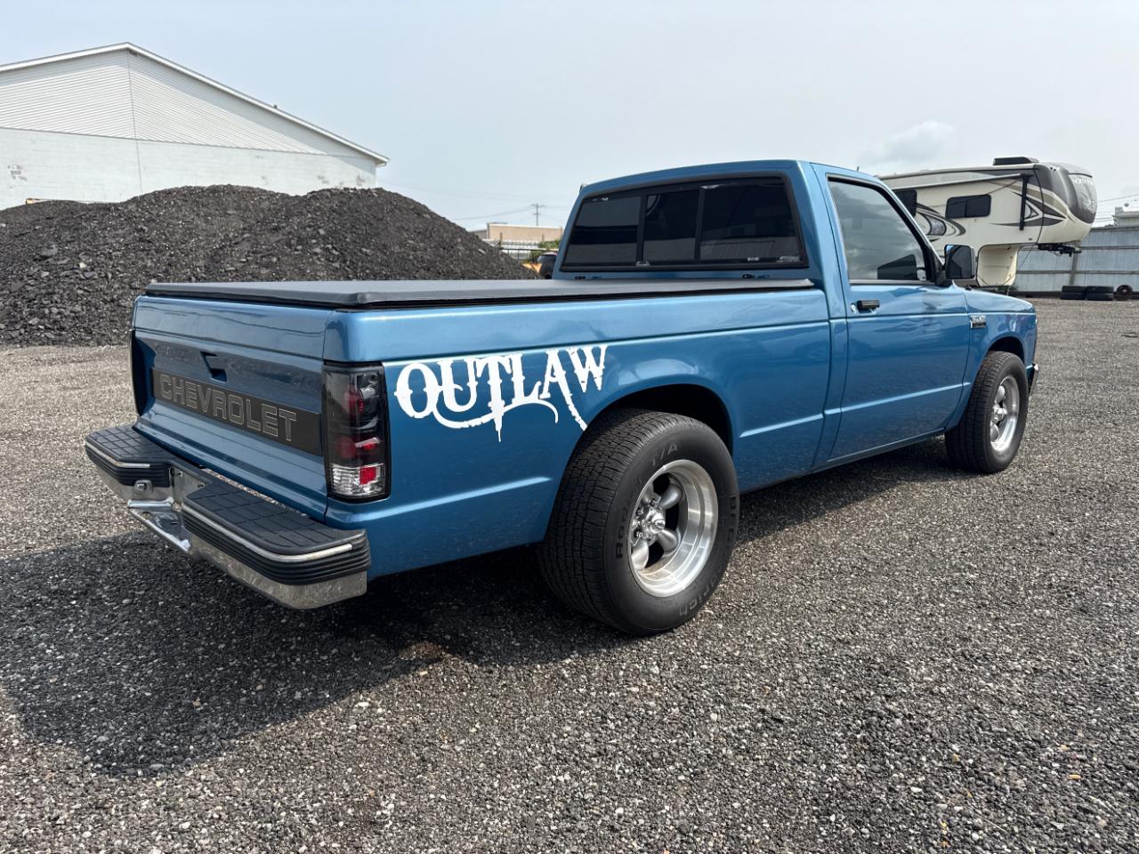 Chevrolet S-10 Reg Cab 108.3" WB X96 1993