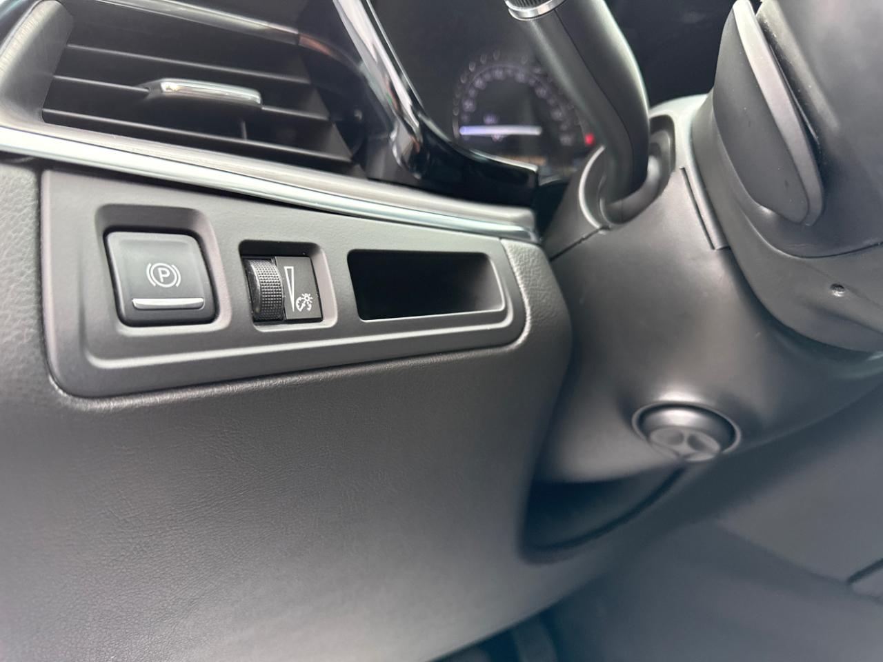 Cadillac XT5 FWD 4dr Luxury 2017