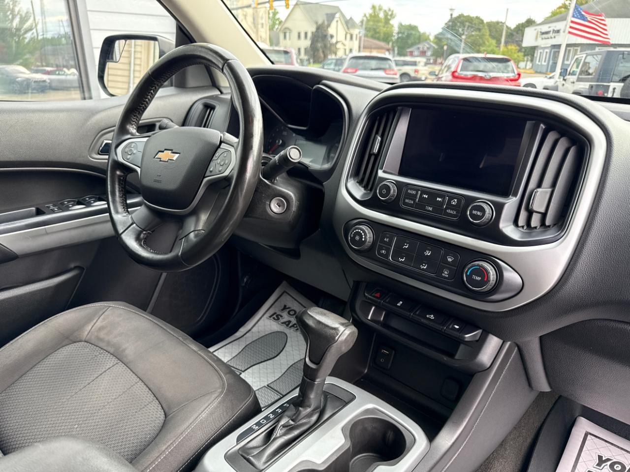 Chevrolet Colorado 4WD Crew Cab 140.5" LT 2016