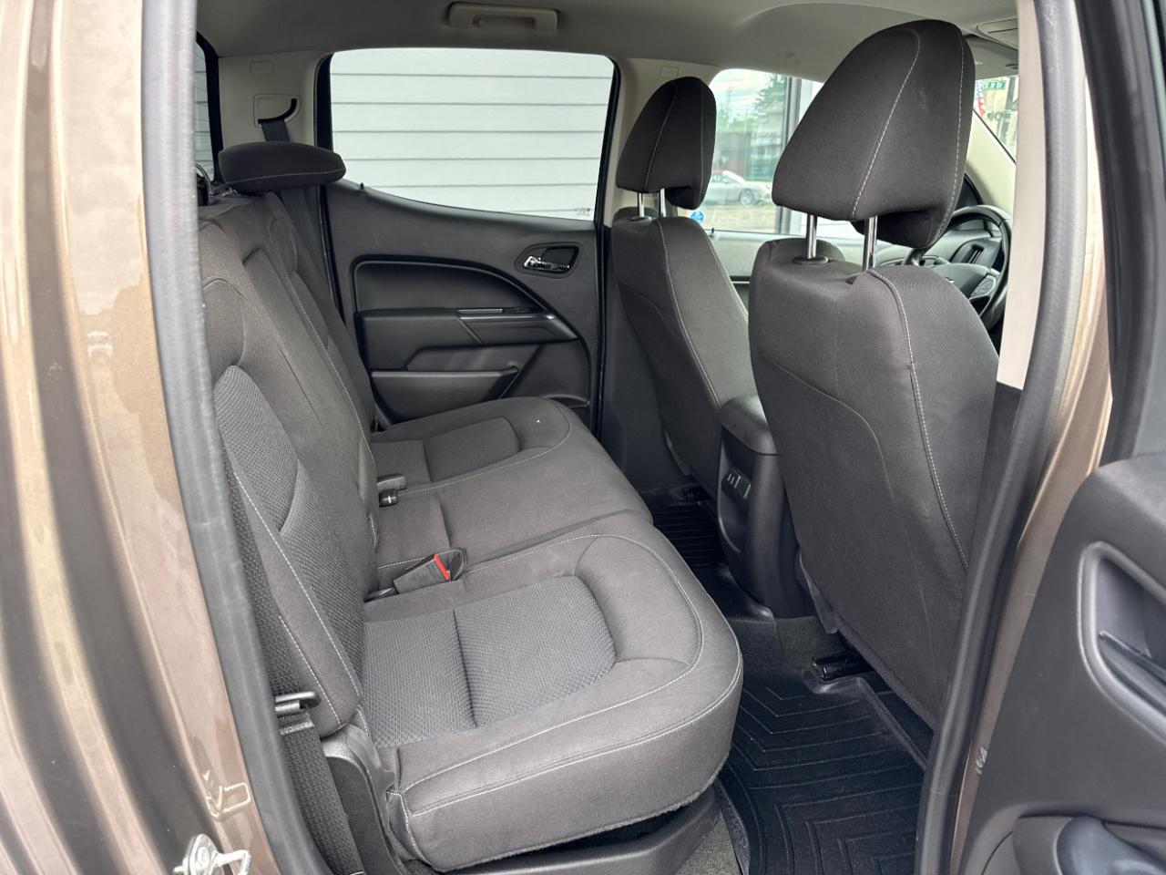 Chevrolet Colorado 4WD Crew Cab 140.5" LT 2016