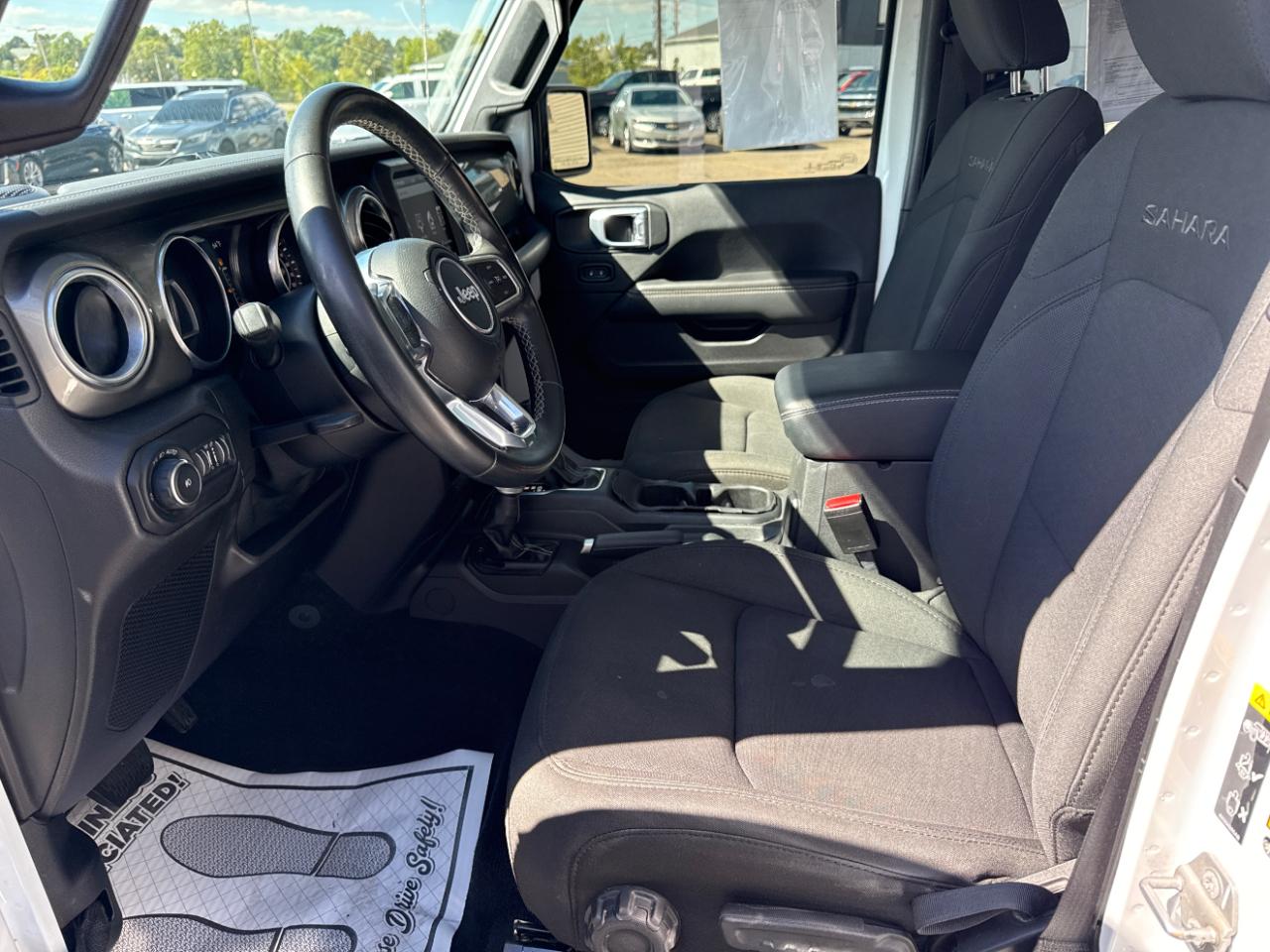 Jeep Wrangler Unlimited Sahara 4x4 2021