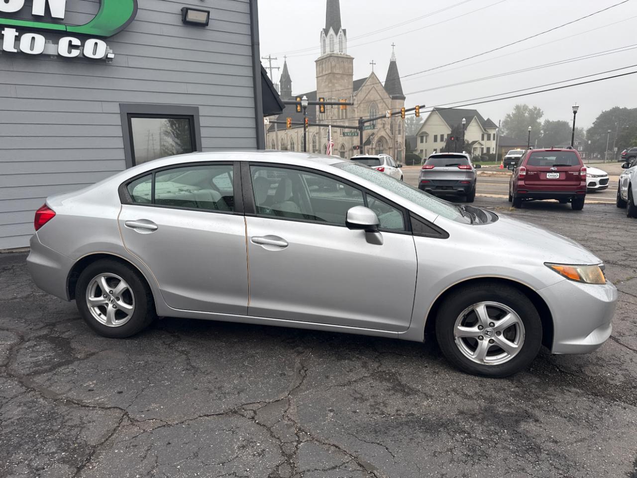 Honda Civic Sdn 4dr Auto CNG 2012