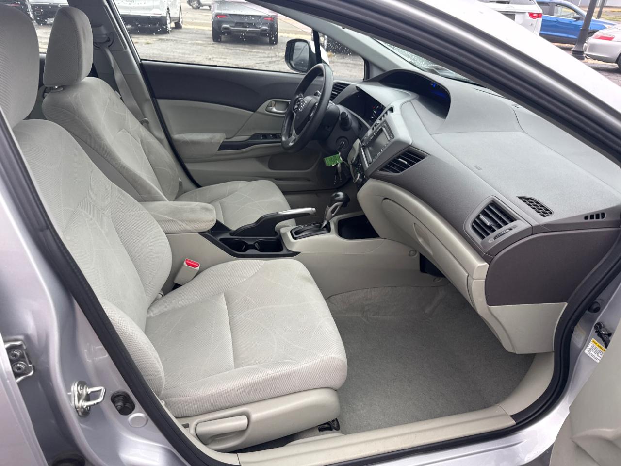 Honda Civic Sdn 4dr Auto CNG 2012