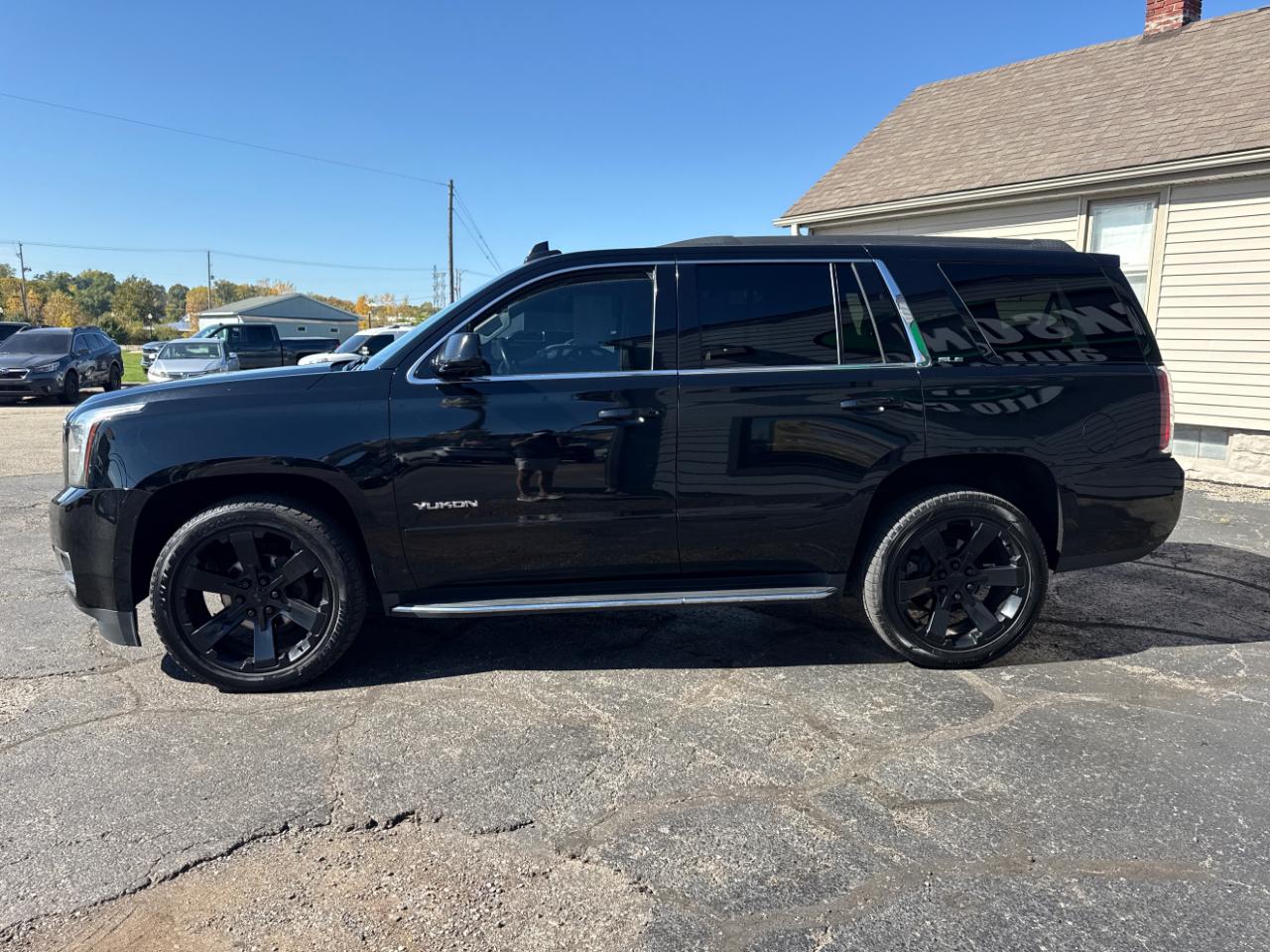 GMC Yukon 4WD 4dr SLE 2020