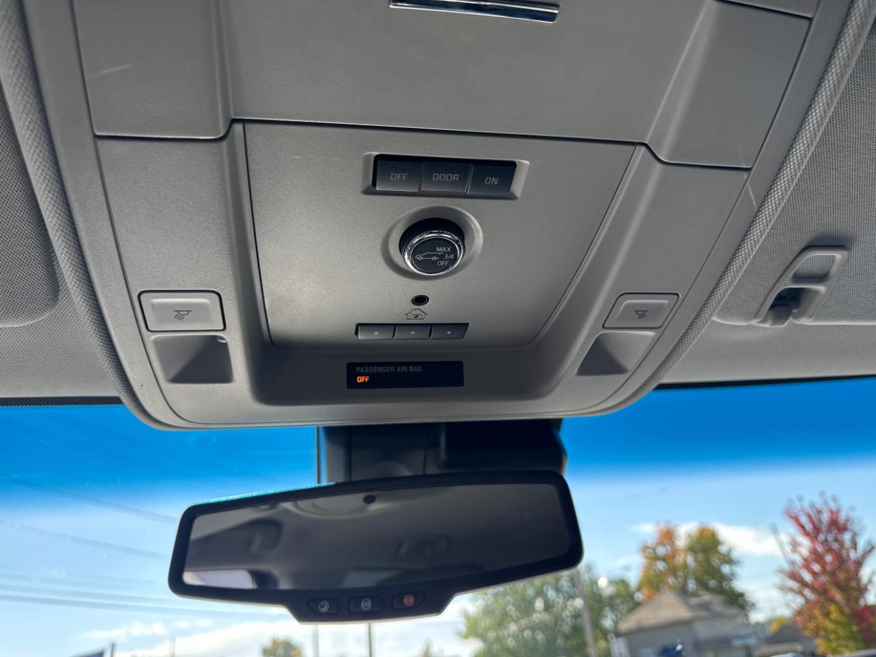 GMC Yukon 4WD 4dr SLE 2020