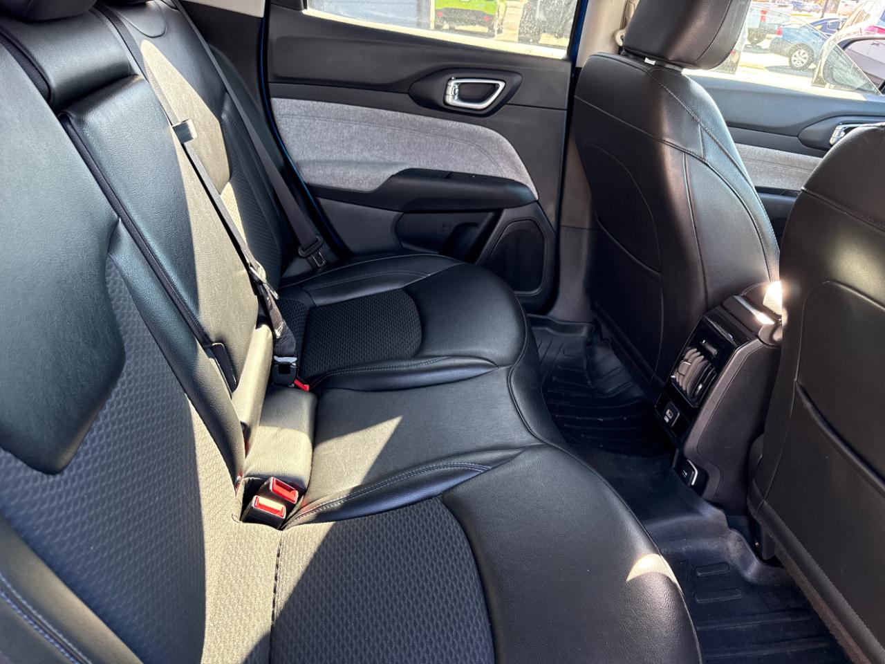 Jeep Compass Latitude FWD 2022